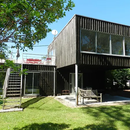 Villa Broome *